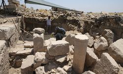 Harran'da kilise yapısı ortaya çıkarılıyor