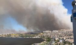 Dumanlar İzmir'in her yerinden görünüyor: Yamanlar'daki yangına müdahale sürüyor