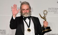 Haluk Bilginer, Uluslararası Emmy Ödülleri'nde bir ilke imza attı