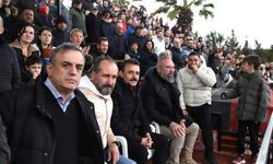 Dikili Belediyespor şampiyonluğunu ilan etti