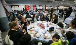 Karşıyakalılar iftar sofrasında buluştu