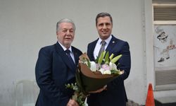 Esnaftan Deniz Yücel’e sıcak karşılama
