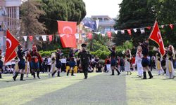 Efes Selçuk’ta Kültürler Uluslararası Halk Oyunları Şenliği ile Buluşuyor