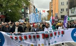 Binler 1 Mayıs için Kadıköy'de: 'Başka bir hayat mümkün!'