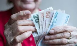Milyonlarca emeklinin maaşını etkileyecek teklif Meclis'e sunuldu