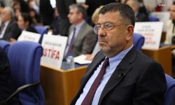 'Kazanamadıkları belediyeleri siyasi operasyonlarla ele geçirmek...'