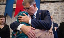 İzmir’de ihtiyaç sahipleri ve emekliler unutulmadı