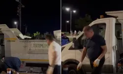 İşçiler grevde: İzmir'de Büyükşehir Belediye Başkanı Cemil Tugay Kordon'da çöp topladı