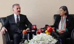 DEM Parti'nin bayramlaşma programında dikkat çeken MHP ayrıntısı