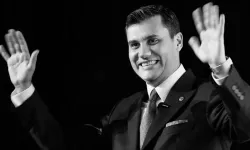 Sanatçılardan, Ferdi Zeyrek için taziye paylaşımları