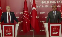 Ümit Özdağ, CHP Genel Başkanı Özgür Özel'i ziyaret etti