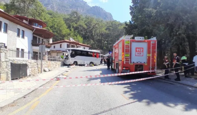 Muğla'da Feci Kaza: 2 Ölü ve Çok Sayıda Yaralı Var