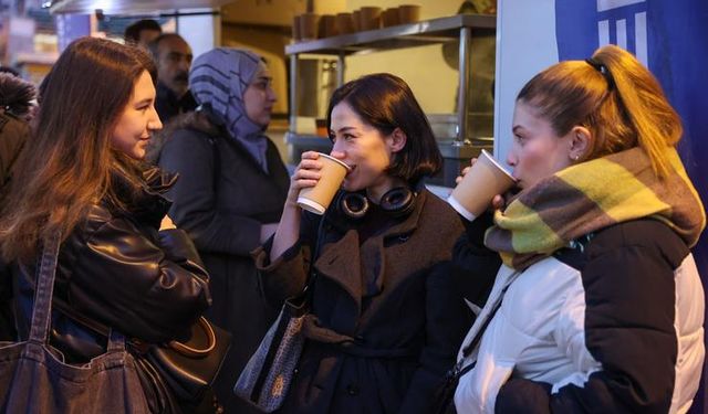 Bucalılar sıcak çorba ikramından memnun kaldı