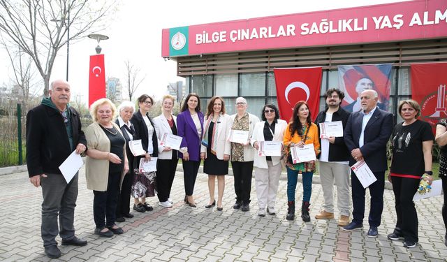 Karşıyaka’da “Yaşlılara Saygı Haftası” coşkulu başladı