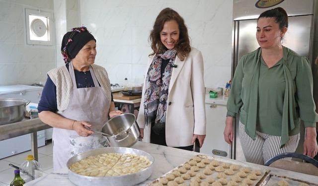 Başkan Ünsal’dan üreten kadınlara destek ziyareti