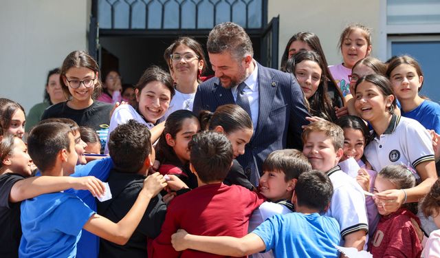 Buca’da 23 Nisan coşkusu