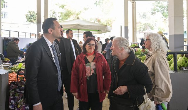 Bornova’da pazaryerleri daha konforlu hale getiriliyor