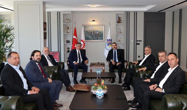 Tugay’dan Ankara’da sendikalara ziyaret