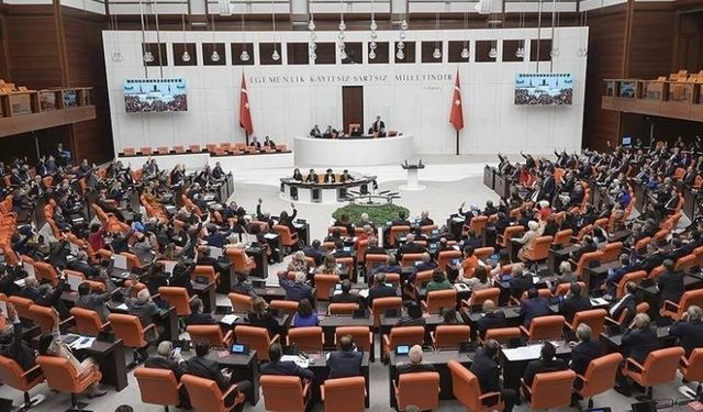 TBMM'de seçim heyecanı: Tarih belli oldu, gizli oyla seçilecek
