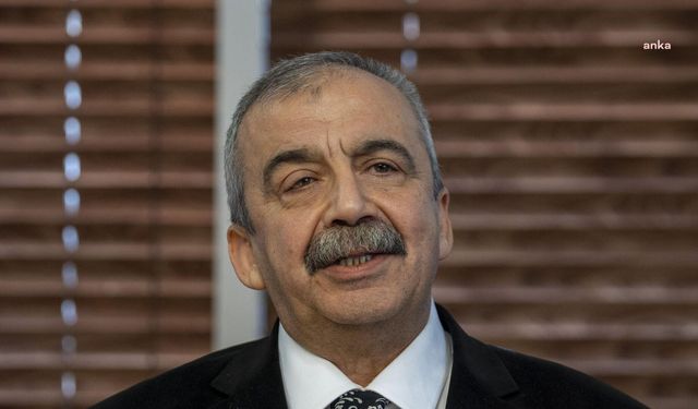TBMM Başkanvekili ve İmralı Heyeti üyesi Sırrı Süreyya Önder, yaşamını yitirdi