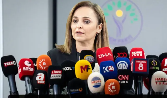 Ayşegül Doğan'dan açıklama: 'Silah, DEM Parti'nin elinde değil'