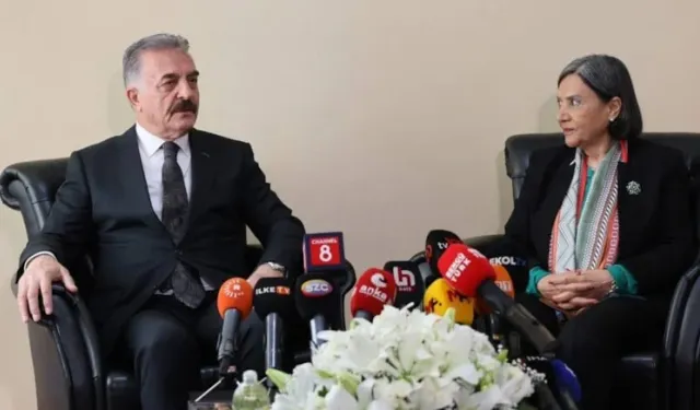 DEM Parti'nin bayramlaşma programında dikkat çeken MHP ayrıntısı