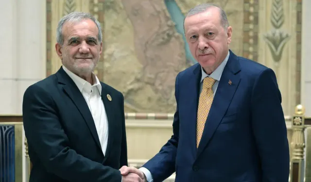 Erdoğan, İran Cumhurbaşkanı Pezeşkiyan ile görüştü