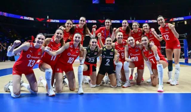 Milliler hızlı başladı... Filenin Sultanları Fransa'yı devirdi!