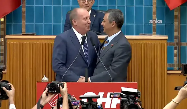 Muharrem İnce resmen CHP'de: Salona Özgür Özel ile birlikte geldi