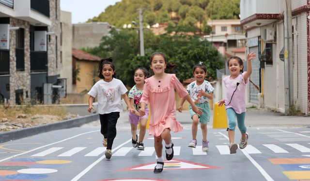 Buca’nın oyun sokakları artıyor