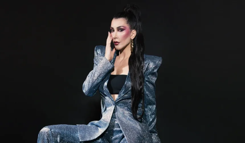 Hande Yener'den Kendine Yalaka Diyenlere Sert Yanıt