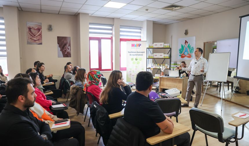 Ebeveyn adaylarına özel eğitim kampı