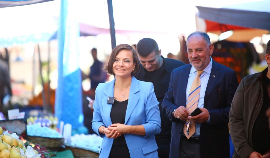 Karabağlar’da bayram öncesi sokaklar değil, Bozyaka Pazaryeri kullanılacak