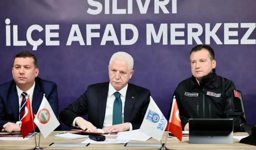 Vali Gül'den Çarpıcı 'Deprem' Yorumu: 'İstanbul’un Verilmiş Sadakası Varmış'