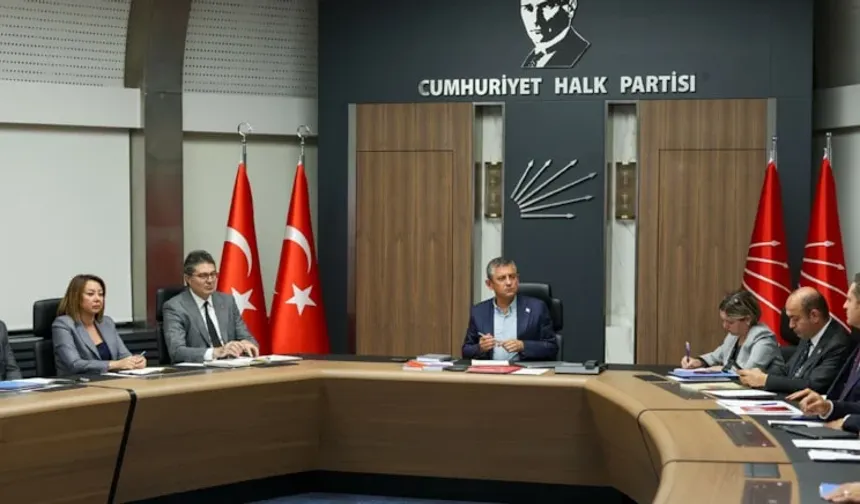 CHP MYK toplantısında 'saldırı' gündemi: 'Birileri yine bir oyun kurmaya çalışıyor'
