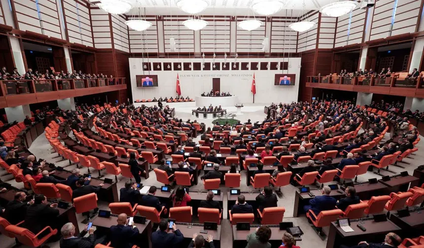 Emeklilerin temmuz zammı tehlikede: Milyonlarca kişi etkilenecek karar bekleniyor!