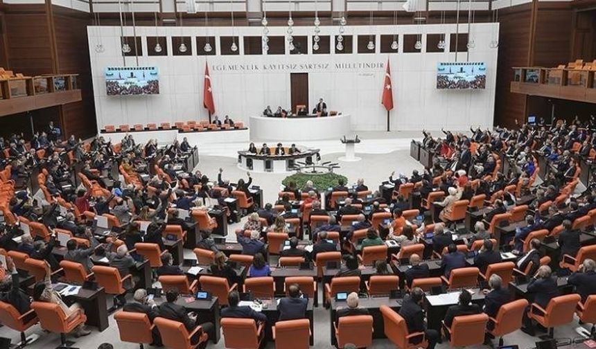 TBMM'de seçim heyecanı: Tarih belli oldu, gizli oyla seçilecek
