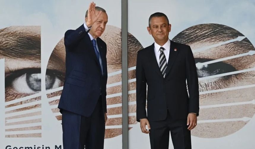 Özgür Özel'den Cumhurbaşkanı Erdoğan'a 'suç örgütü' yanıtı