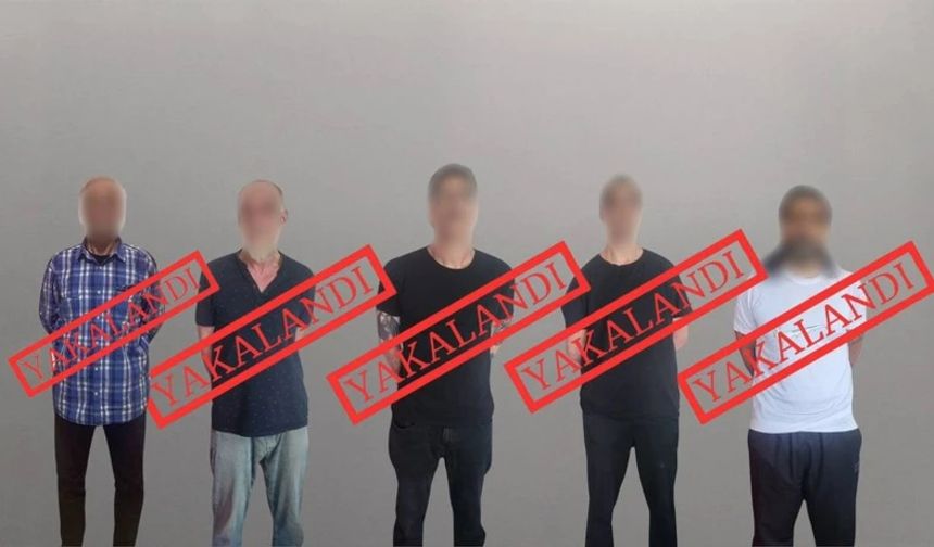 Yerlikaya Duyurdu! Kırmızı Bültenle Aranan 5 Kişi Yakalandı